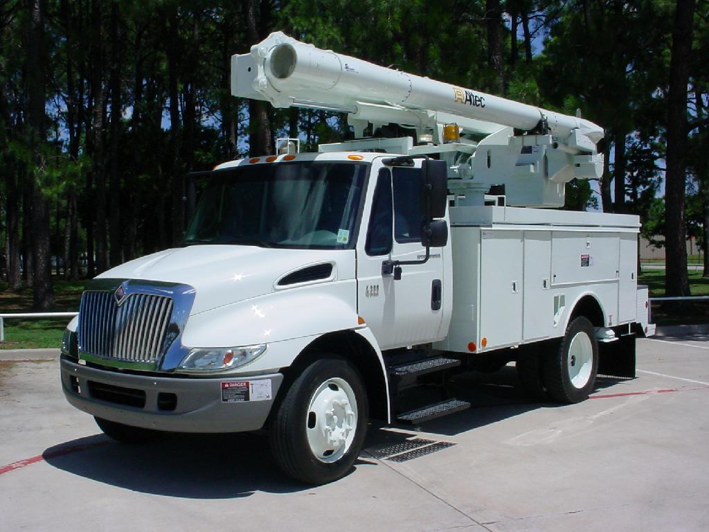 Bucket Truck Electrical Services Patrick Electrical Inc.